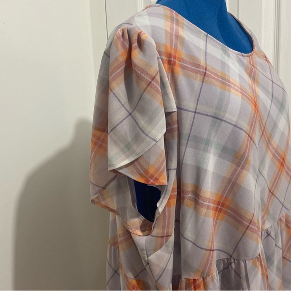 Penningtons women sheer lined plaid short sleeve long blouse. Size 2x. Used. - Picture 3 of 9